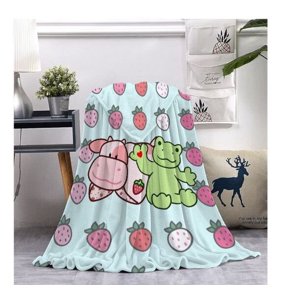 New Strawberry Cow Frog Fleece Throw Blanket "Love is Like a Blanket" 50x60" - Picture 1 of 5